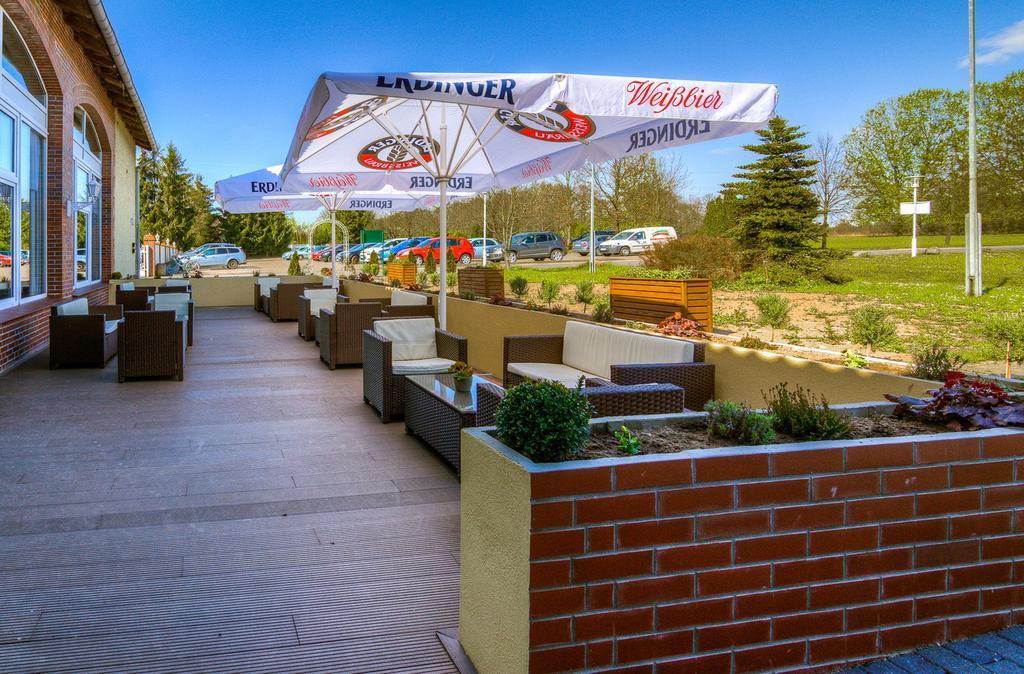 Sport- & Vital-Resort Neuer Hennings Hof Perleberg Exterior foto